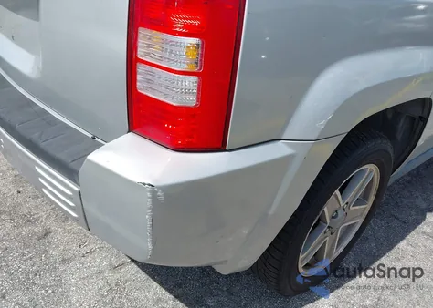 2007 Jeep Patriot Limited z USA, uszkodzony, nr VIN 1J8FT48WX7D333237